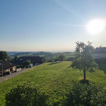 Werner Mit 5 Schlafzimmern, Sauna & Naturidylle Prázdninový dům Schliengen